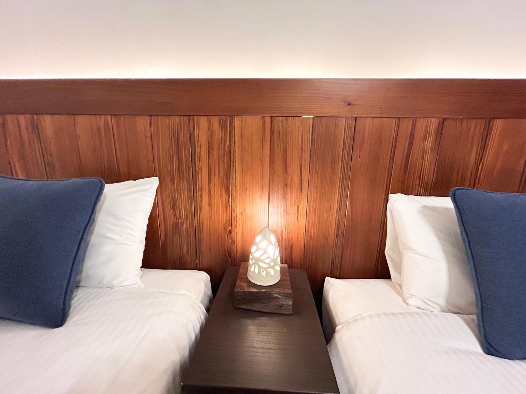 Pension Sunset Beach Nakijin Eksteriør bilde