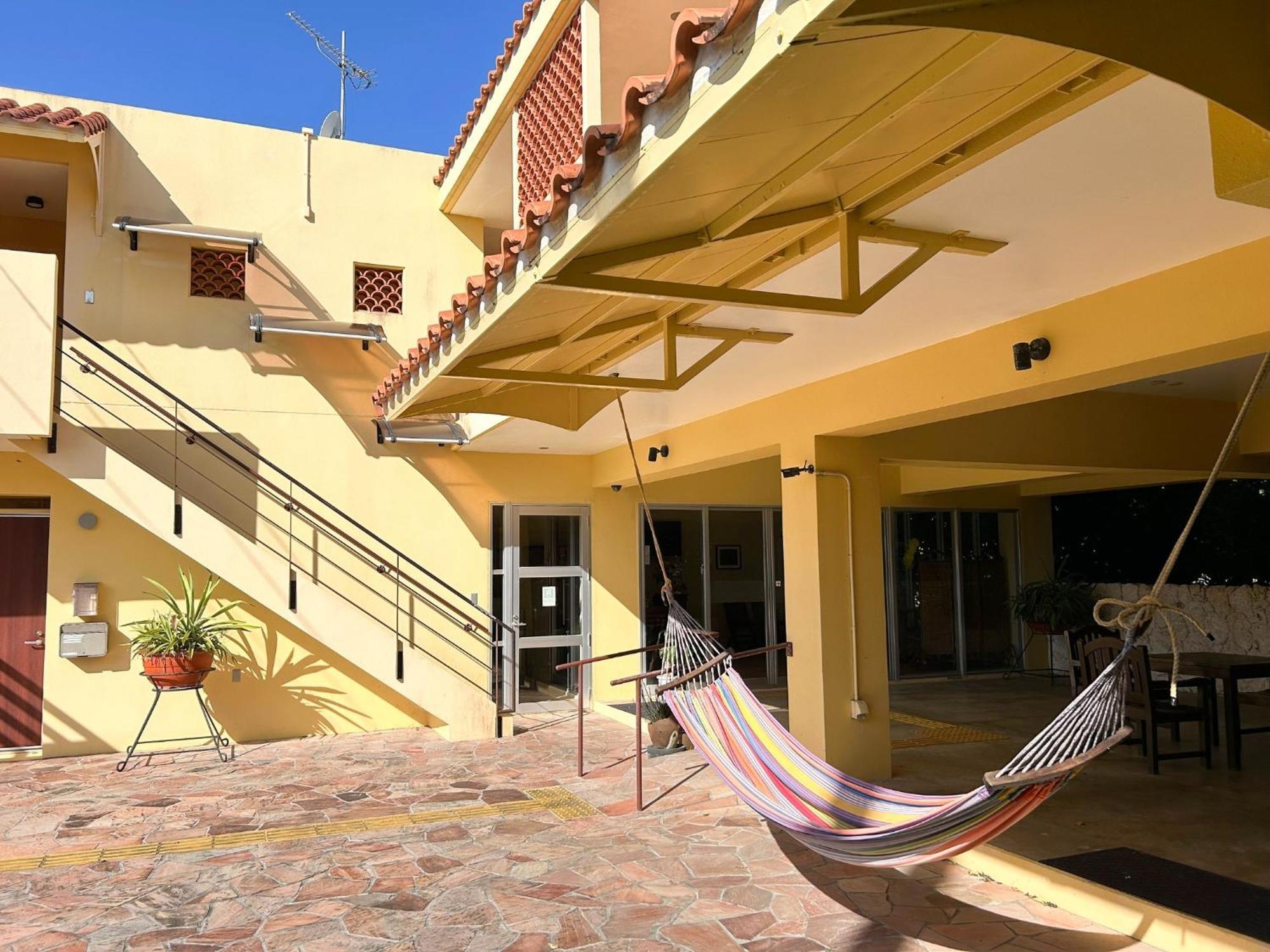 Pension Sunset Beach Nakijin Eksteriør bilde