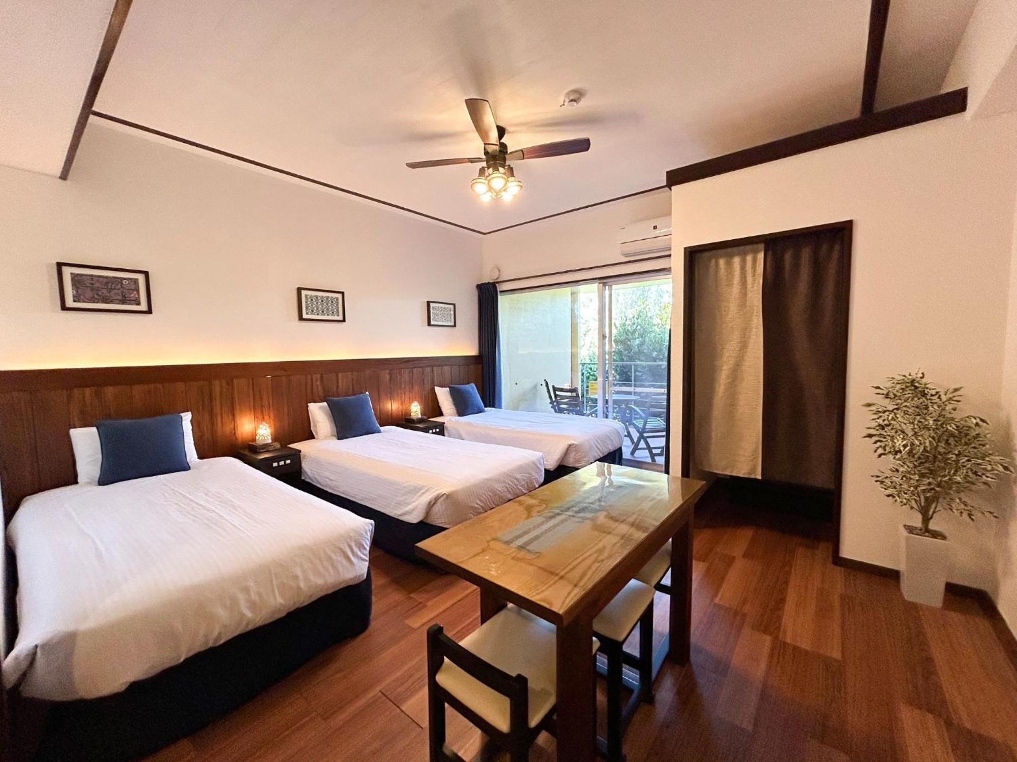 Pension Sunset Beach Nakijin Eksteriør bilde